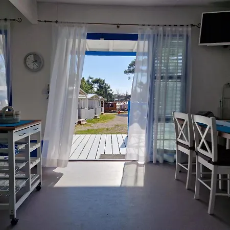مكان تخييم Mobilna Kucica Blue Bay